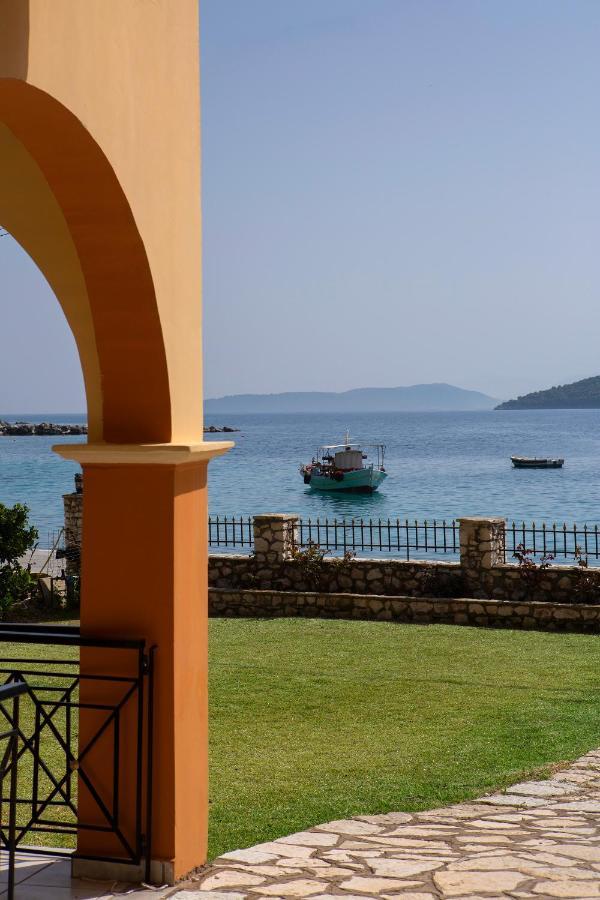 ميكروس جيالوس Captain Nick Aparthotel المظهر الخارجي الصورة