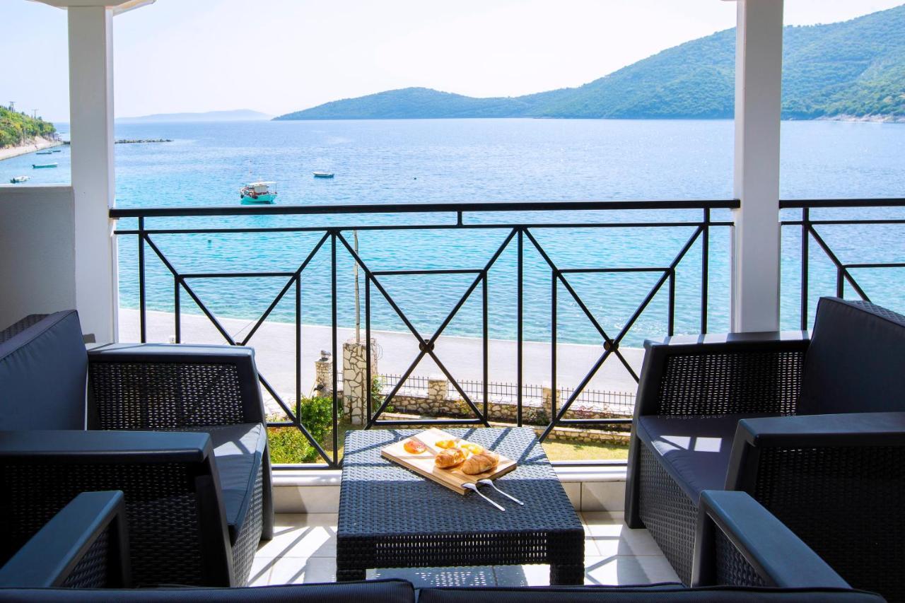 ميكروس جيالوس Captain Nick Aparthotel المظهر الخارجي الصورة