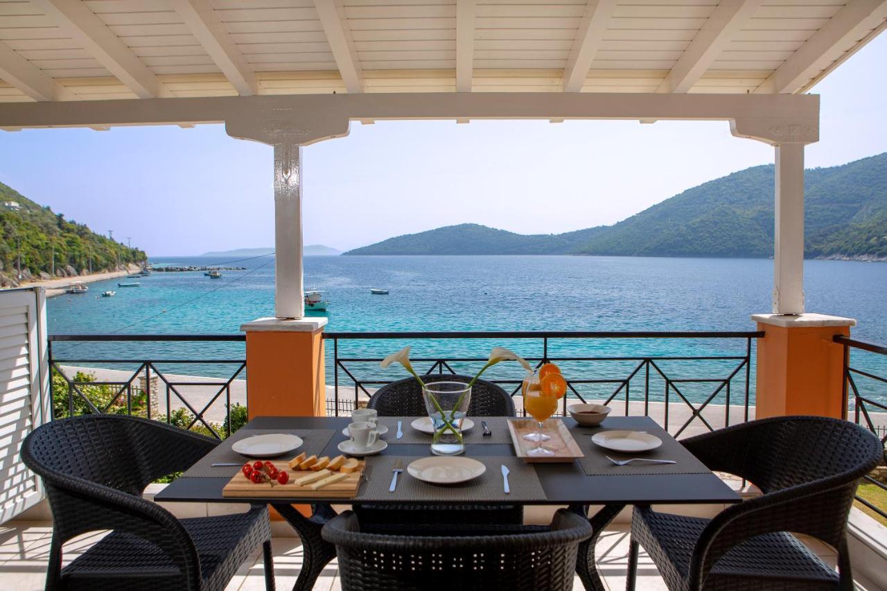 ميكروس جيالوس Captain Nick Aparthotel المظهر الخارجي الصورة
