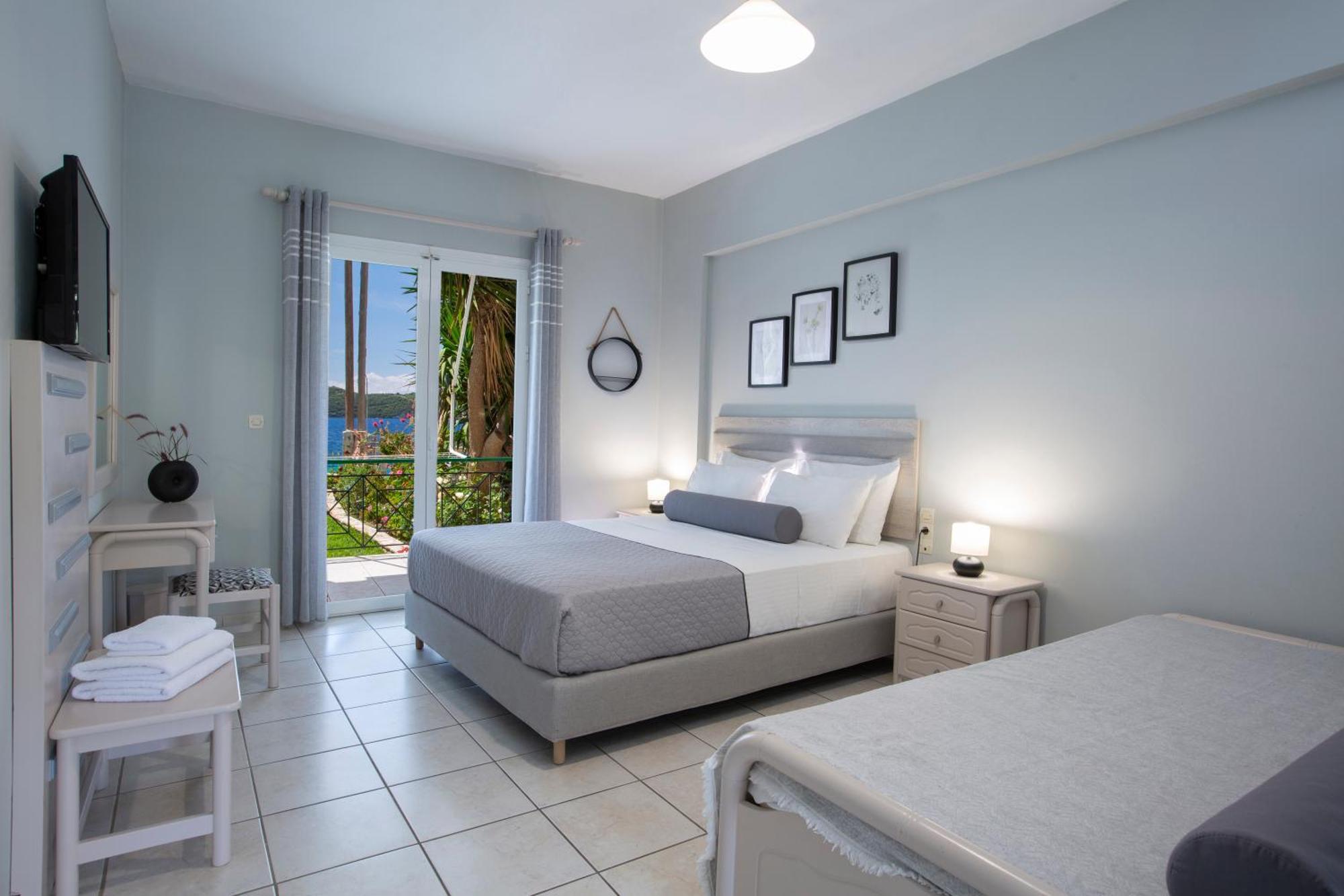 ميكروس جيالوس Captain Nick Aparthotel المظهر الخارجي الصورة