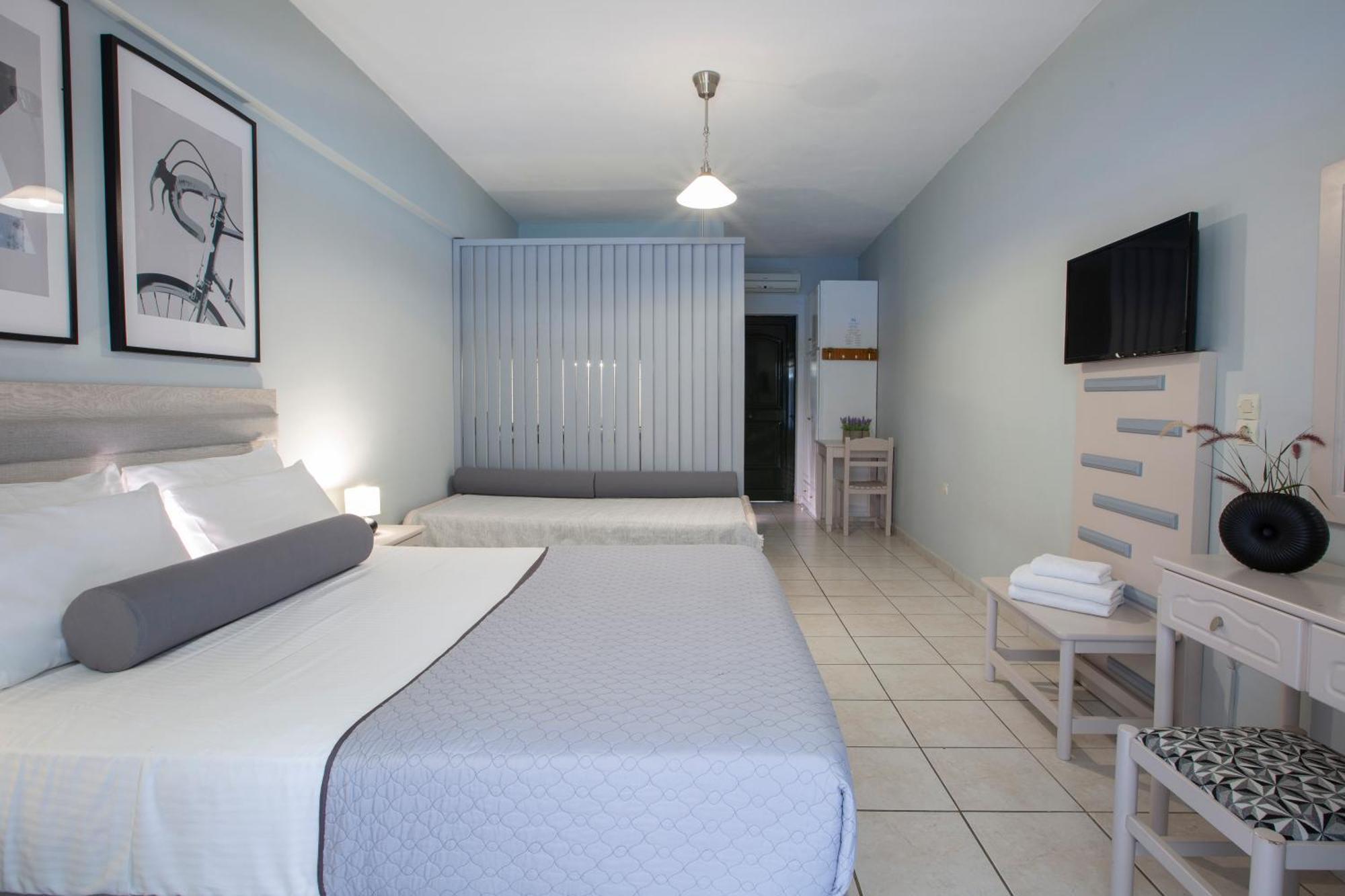 ميكروس جيالوس Captain Nick Aparthotel المظهر الخارجي الصورة