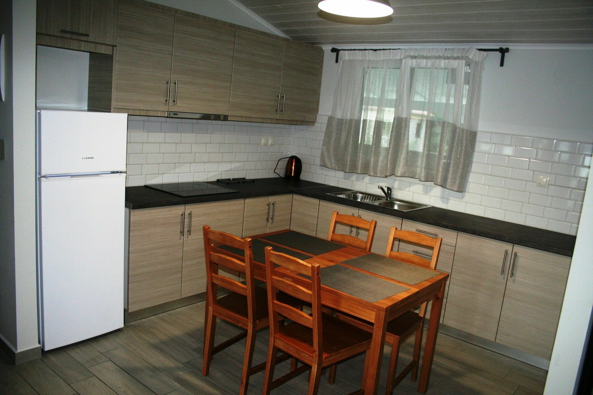 ميكروس جيالوس Captain Nick Aparthotel المظهر الخارجي الصورة