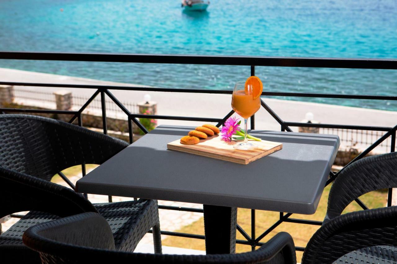 ميكروس جيالوس Captain Nick Aparthotel المظهر الخارجي الصورة