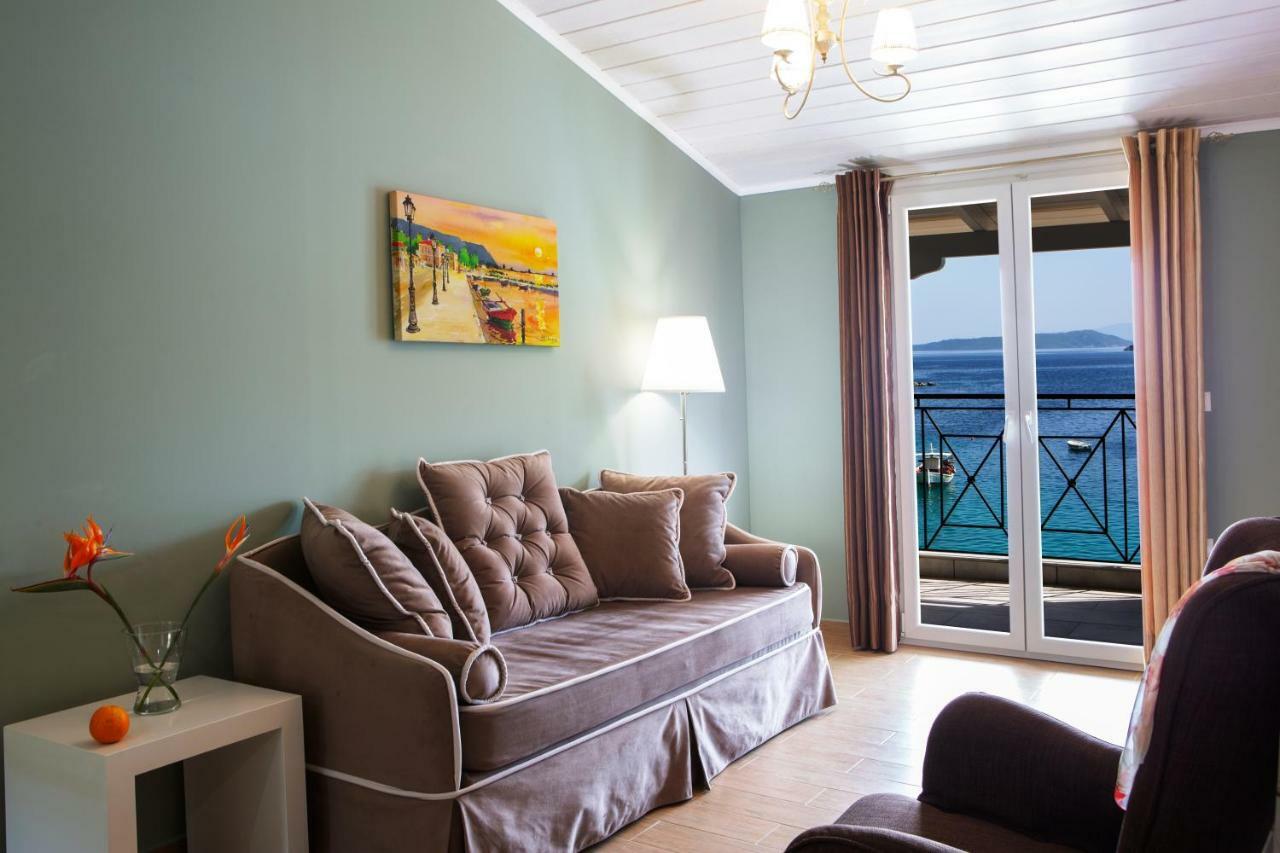 ميكروس جيالوس Captain Nick Aparthotel المظهر الخارجي الصورة
